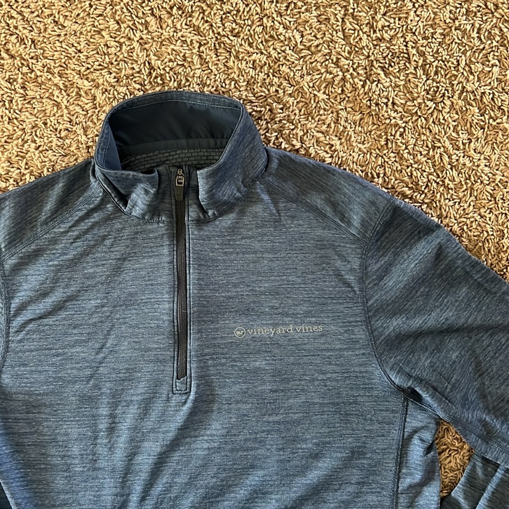 Vineyard Vines Men's Quarter Zip Top - Picture 2 of 10